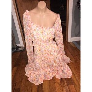 Jessica Simpson dress